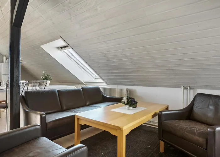 3 Bedroom In Sydals Skovby