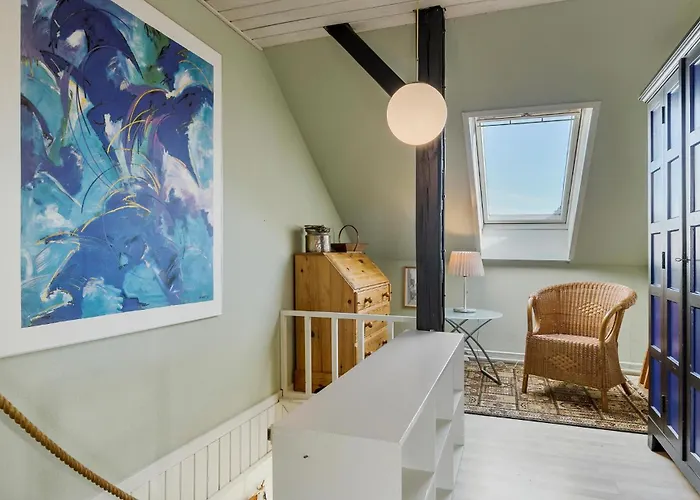 3 Bedroom In Sydals Skovby